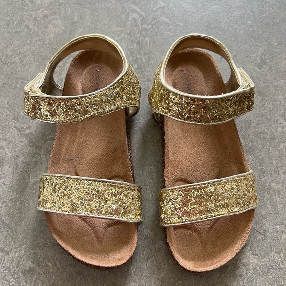 Crewcuts Other - Crewcuts Gold Glitter Sandals